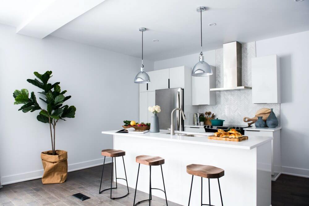 Modern Kitchen with Island